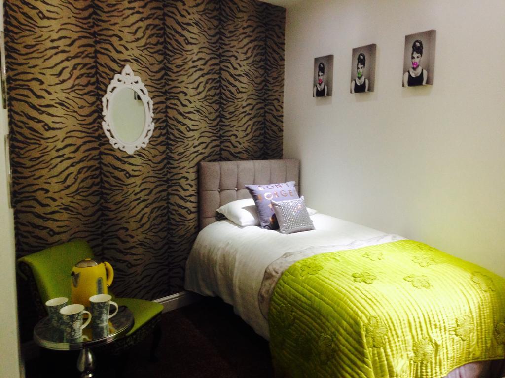 เดอะ มอลท์เฮาส์ Bed & Breakfast ไอรอนบริดจ์ ภายนอก รูปภาพ