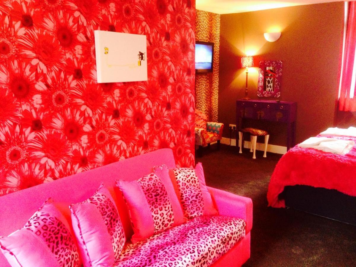 เดอะ มอลท์เฮาส์ Bed & Breakfast ไอรอนบริดจ์ ภายนอก รูปภาพ